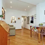 Apartment Sistina *