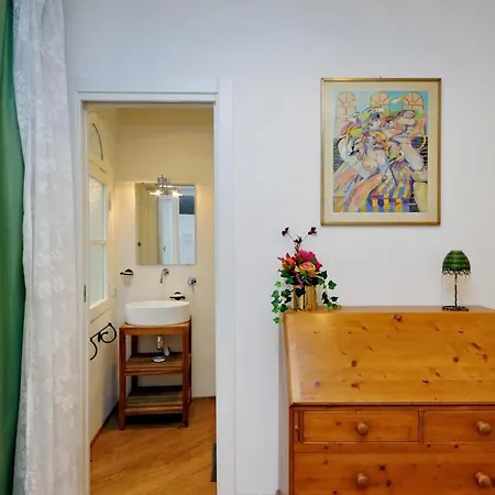Apartment Sistina Rome