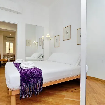 Sistina Apartment *